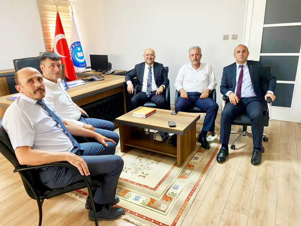 Eğitim-Bir-Sen Gümüşhane Temsilcisi Aslan'dan MEB'e kritik çağrı görseli