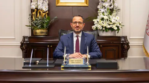 Adalet Bakan Yardımcısı Sedat Ayyıldız Erzincan'a Geliyor: Fuar Detayları Belli Oldu Adalet Bakan Yardımcısı Sedat Ayyıldız Erzincan'a Geliyor: Fuar Detayları Belli Oldu