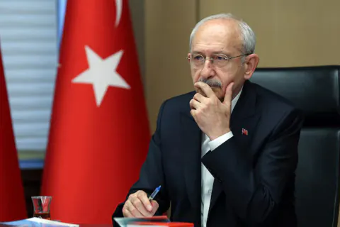 Çankaya Belediyesi'nde 37 Yıllık CHP Dönemi Bitti: Toplu İstifa Şoku