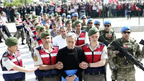 Genelkurmay Çatı Davası'nda Şok Kararlar: Müebbet ve Yüzlerce Yıl Hapis Cezası