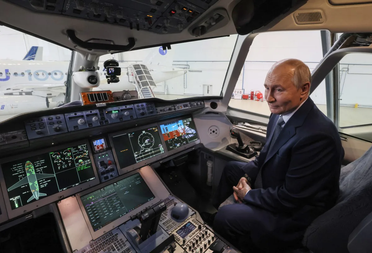 Rusya'nın Yeni Yolcu Uçağı MC-21 İlk Test Uçuşunu Tamamladı Rusya'nın Yeni Yolcu Uçağı MC-21 İlk Test Uçuşunu Tamamladı