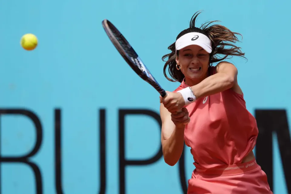 Zeynep Sönmez'den Eastbourne'da Tarihi Çeyrek Final görseli