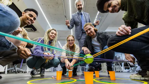 Modern Çağda Team Building: Kurumsal Sinerjiden Dijital Kadro Kurmaya