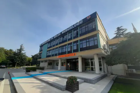 Bursa'da yaya üstgeçitlerine 500 günlük dev çalışma: 1.038 ton profil, 280 ton demir kullanacak