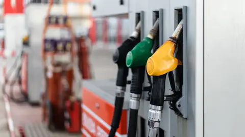 Akaryakıt İstasyonlarında Fiyat Farklılıkları: Benzin ve Motorin Ne Kadar?
