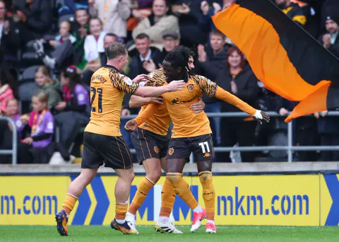Acun Ilıcalı'nın Hull City'si Genç Yıldız Nestory Irankunda'ya Dev Teklif Yaptı