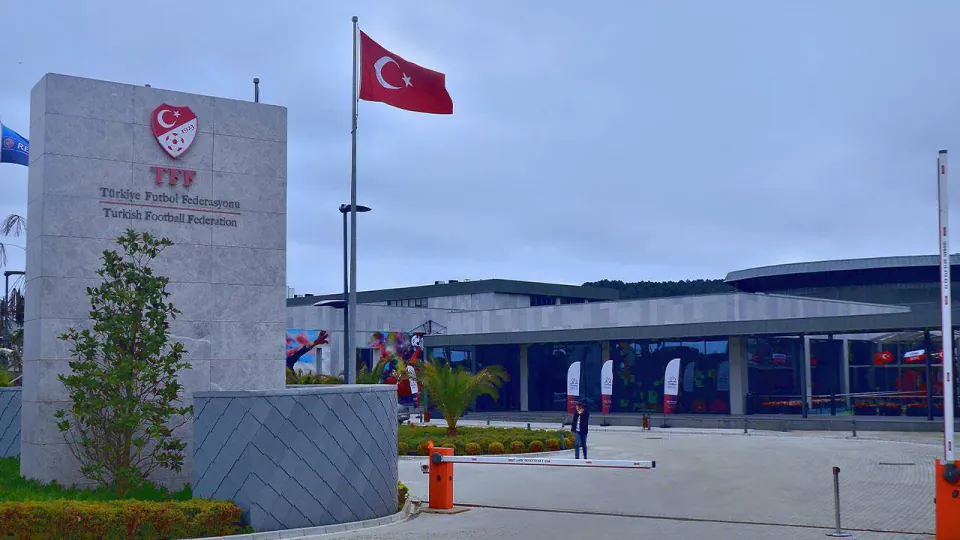 TFF'de 4 Sezonluk Bilanço Boşluğu: 8,5 Milyar Liralık Gelirin Detayları Gizli görseli