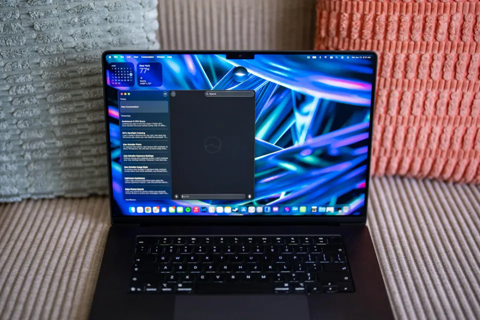 macOS 27 Golden Gate ile Siri AI Dönüşümü: İlk Deneyimler Neler Söylüyor? görseli