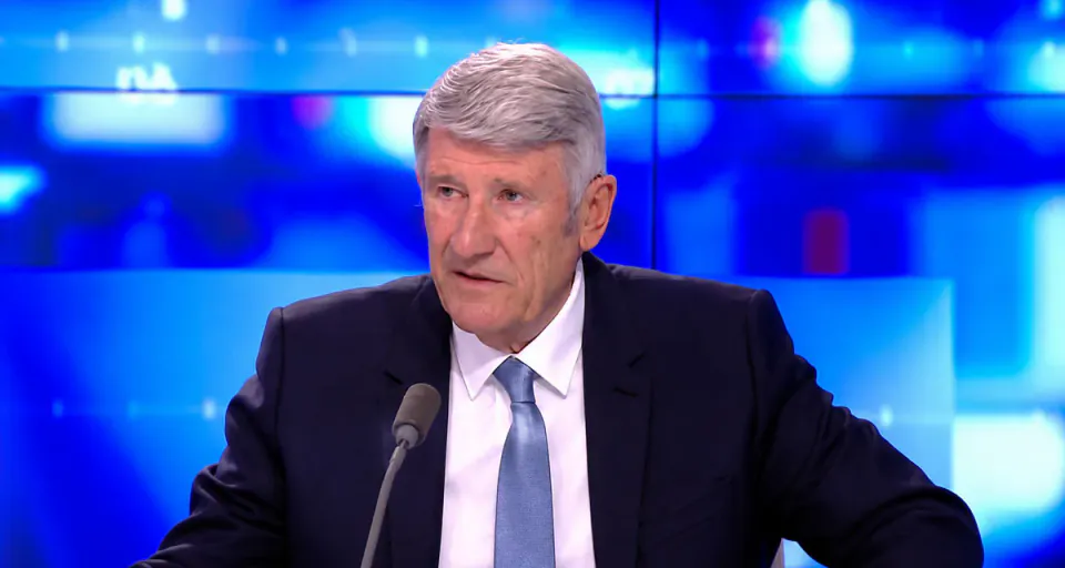 Philippe de Villiers'den Şaşırtıcı İtiraf: Raphaël Glucksmann ile Beklenmedik Bağ görseli