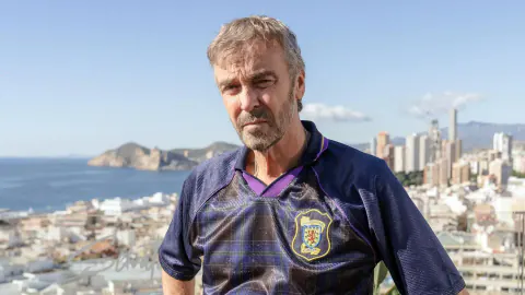 John Hannah Başrolde: Benidorm is Murder Dizisi Geliyor