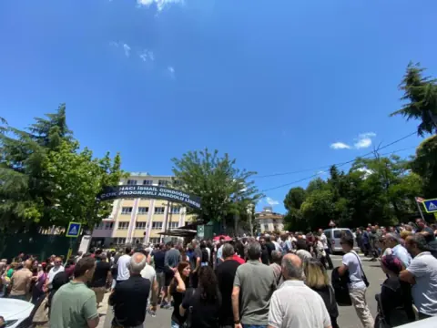 YKS 2026 TYT İlk Oturumu Tamamlandı: Adaylar ve Uzmanlar Sınavı Nasıl Değerlendirdi?