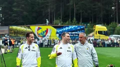 Fenerbahçe'de Transfer ve Kamp Hareketliliği: Yıldızlar Geçidi