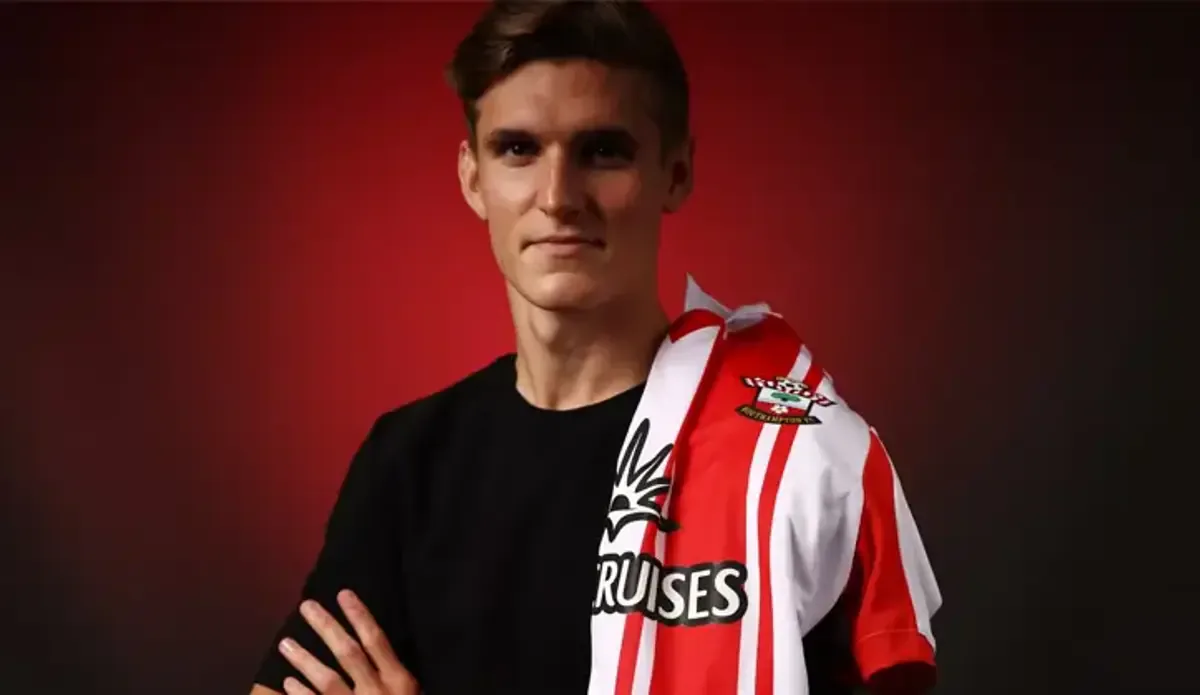 Southampton Kararını Verdi: Elias Jelert Galatasaray'a mı Dönüyor? Southampton Kararını Verdi: Elias Jelert Galatasaray'a mı Dönüyor?