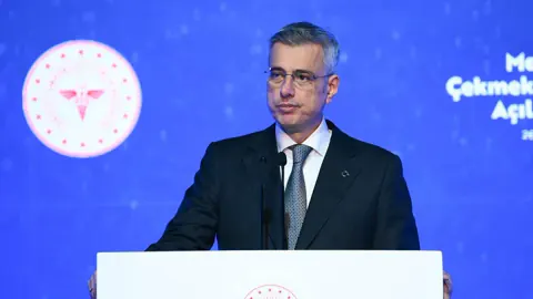 İşitme Engelliler İçin Sağlıkta Dijital Dönüşüm: ESİM Uygulaması