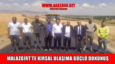 Malazgirt Hasretpınar yolunda sıcak asfalt çalışmaları başladı
