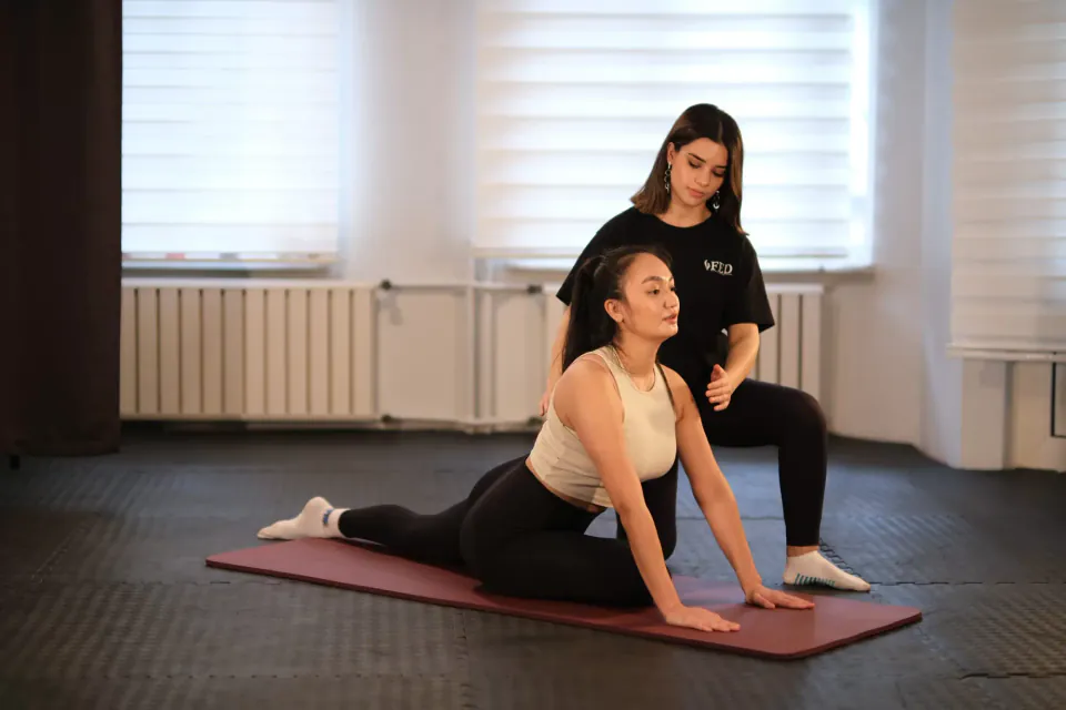 Sporcularda Bel Fıtığı Kabusu: Kariyeri Kurtaran Rehabilitasyon Protokolleri görseli