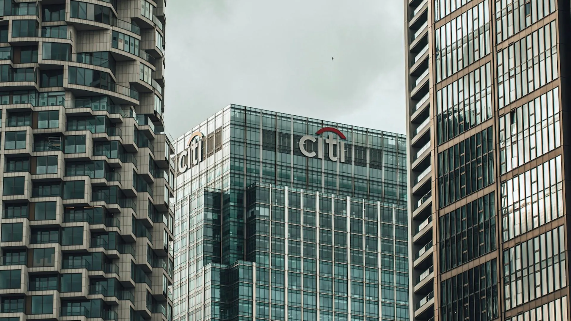 DBS ve Citi, Swift'in blok zinciriyle hafta sonu ABD Doları transferini gerçekleştirdi DBS ve Citi, Swift'in blok zinciriyle hafta sonu ABD Doları transferini gerçekleştirdi