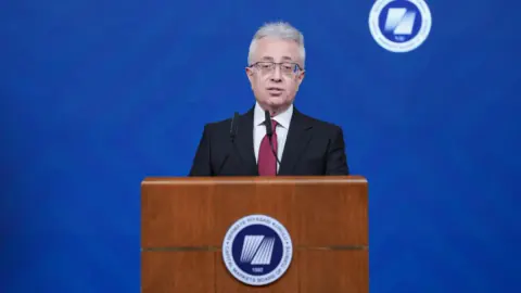 SPK Başkanı Mahmut Sütcü sağlık nedeniyle görevden alındı, Resmi Gazete'de yayımlandı