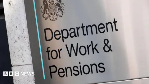 Birleşik Krallık'ta DWP'den İş Başvurusu Hatası Özrü