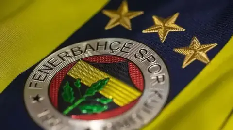 Fenerbahçe Opet'te Şok Ayrılık: Dominique Malonga Sözleşmesini Tek Taraflı Feshetti