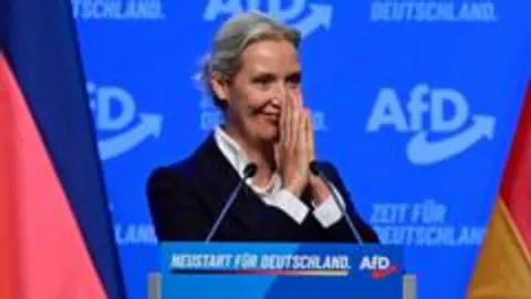 Doğu Almanya'da AfD nasıl 'direnmez kale' oldu? Seçimler, göç ve 1990 travması