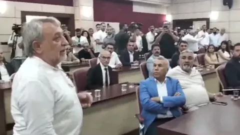 Meclis'te Oy Sayımı Krizi: CHP'nin İtirazı Sonrası 3. Tur Oyları Yeniden Sayılacak