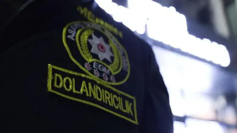 Mersin'de terör suçlamasıyla 435 bin TL dolandırıcılık: 4 şüpheli tutuklandı