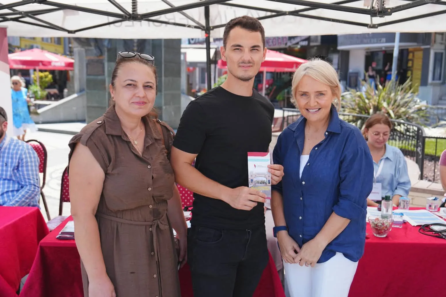 Yalova Üniversitesi'nden Aday Öğrencilere Tercih Rehberliği Yalova Üniversitesi'nden Aday Öğrencilere Tercih Rehberliği