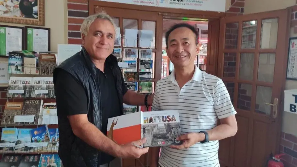 Japonya Başkonsolosu Ryoji İwama'dan Hattuşa'ya Tarihi Ziyaret görseli