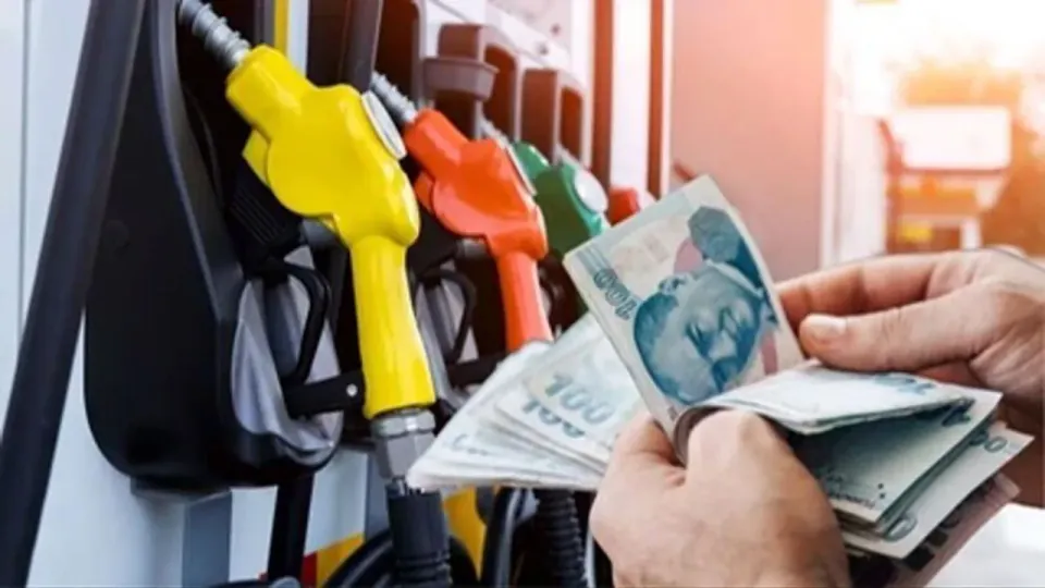 Uşak Akaryakıt Fiyatları 27 Haziran: Benzin, Motorin ve LPG Ne Kadar? görseli