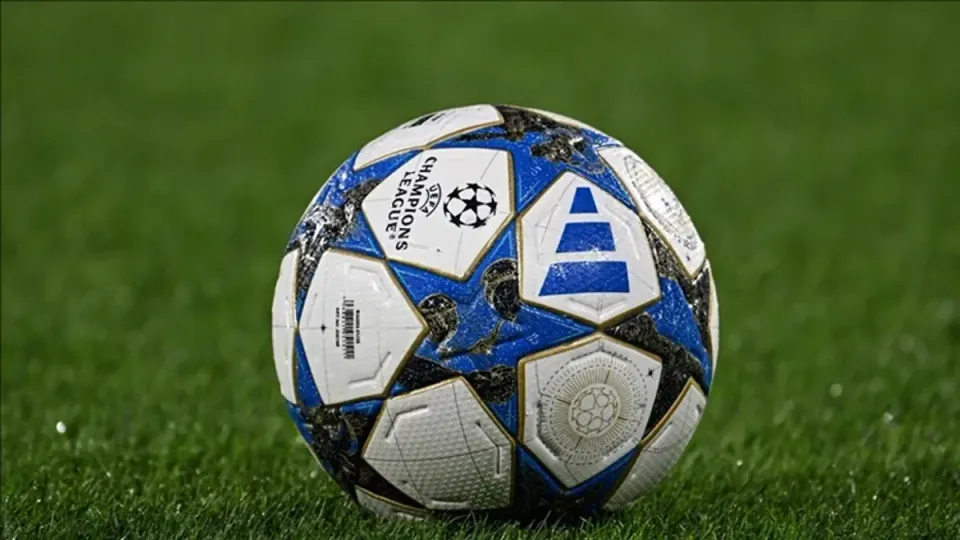Galatasaray - Barcelona maçı saat kaçta? 13 Ekim Şampiyonlar Ligi ve tüm maç programı görseli