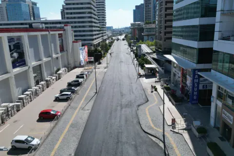 Bursa Akademi Caddesi'nde Yol Yenileme Çalışmaları Tamamlandı
