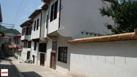 Tokat Beyhamam Sokak'ta Tarihi Dönüşüm: Cephe Sağlıklaştırma İhalesi Başlıyor