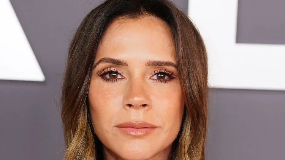 Victoria Beckham'dan 2000'li Yılların Saç Akımı Dönüşü görseli