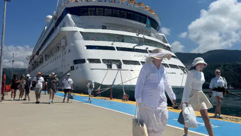 Amasra Limanı'na Gelen Astoria Grande Kruvaziyer Gemisi Seferi İptal Edildi