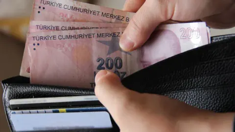 2026 Asgari Ücret Temmuz Ara Zammı Beklentisi: Alım Gücü Gündemde