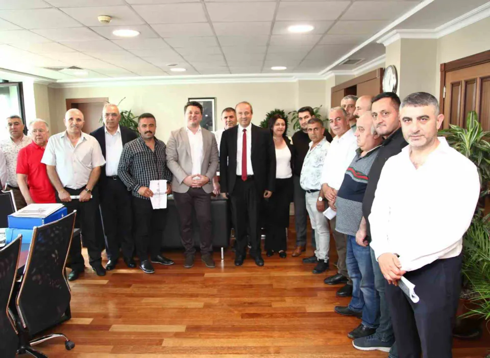 Merzifon'da 14 Yıllık İmar Sorunu Çözüldü: Tapular Sahiplerine Teslim Edildi görseli