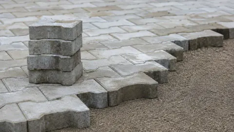 Bitlis Hizan'da İki Köy Yoluna Parke İhalesi: Ürünveren ve Döküktaş'ta Yapım Başlayacak