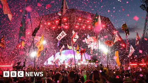Glastonbury 2027 Biletleri 42 Dakikada Tükendi: Fiyat 408 Pound
