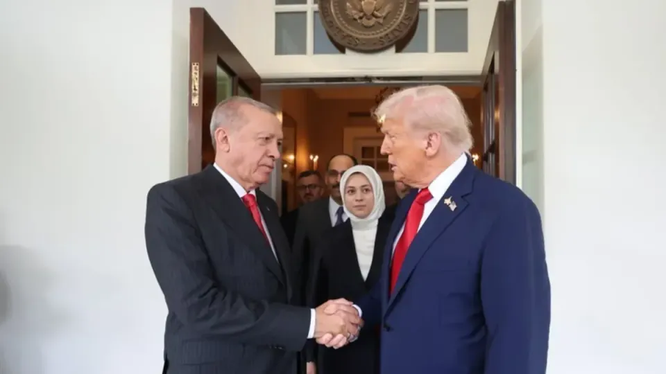 Trump'ın Türkiye Ziyareti ve Ankara'daki NATO Zirvesi Hazırlıkları görseli