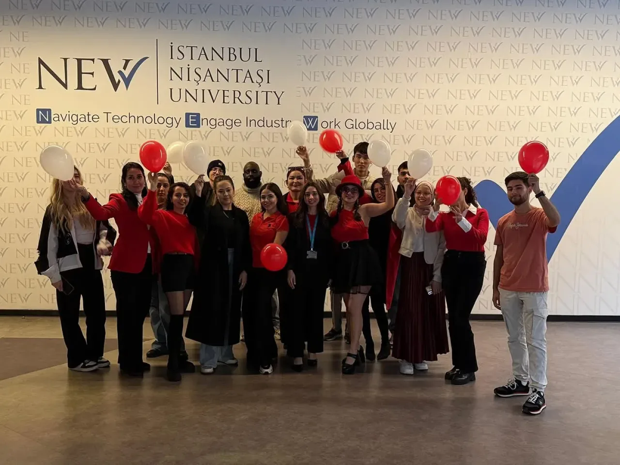 İstanbul Nişantaşı Üniversitesi TÖMER'de Cumhuriyet Bayramı Coşkusu İstanbul Nişantaşı Üniversitesi TÖMER'de Cumhuriyet Bayramı Coşkusu