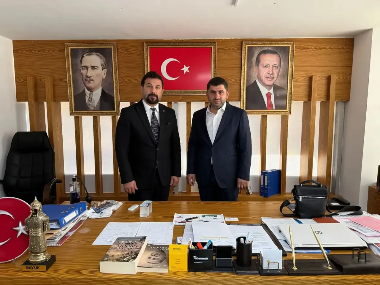 AK Parti Muratpaşa Teşkilatı Çalışmalarını Değerlendirdi AK Parti Muratpaşa Teşkilatı Çalışmalarını Değerlendirdi