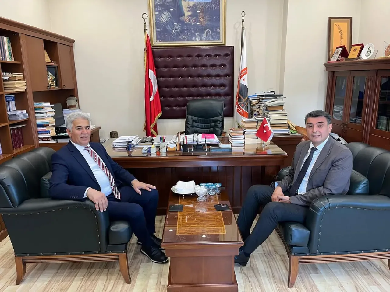 Kağıthane Kaymakamı Kermes Açılışında Hacı Bektaş Veli Vakfı Başkanı'nı Ziyaret Etti Kağıthane Kaymakamı Kermes Açılışında Hacı Bektaş Veli Vakfı Başkanı'nı Ziyaret Etti