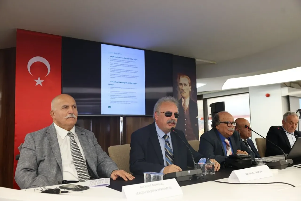 Çankaya'dan Engelsiz Yaşam Merkezi Üyeleri, Engelliler Kanunu Paneline Katıldı Çankaya'dan Engelsiz Yaşam Merkezi Üyeleri, Engelliler Kanunu Paneline Katıldı