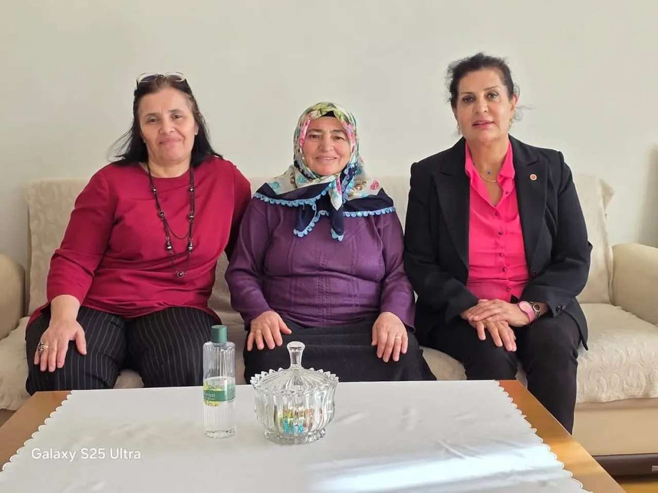 MHP Maltepe'de "Hayırlı Günler Komşum" ve "Derdin Derdimizdir" Ziyaretleri MHP Maltepe'de "Hayırlı Günler Komşum" ve "Derdin Derdimizdir" Ziyaretleri