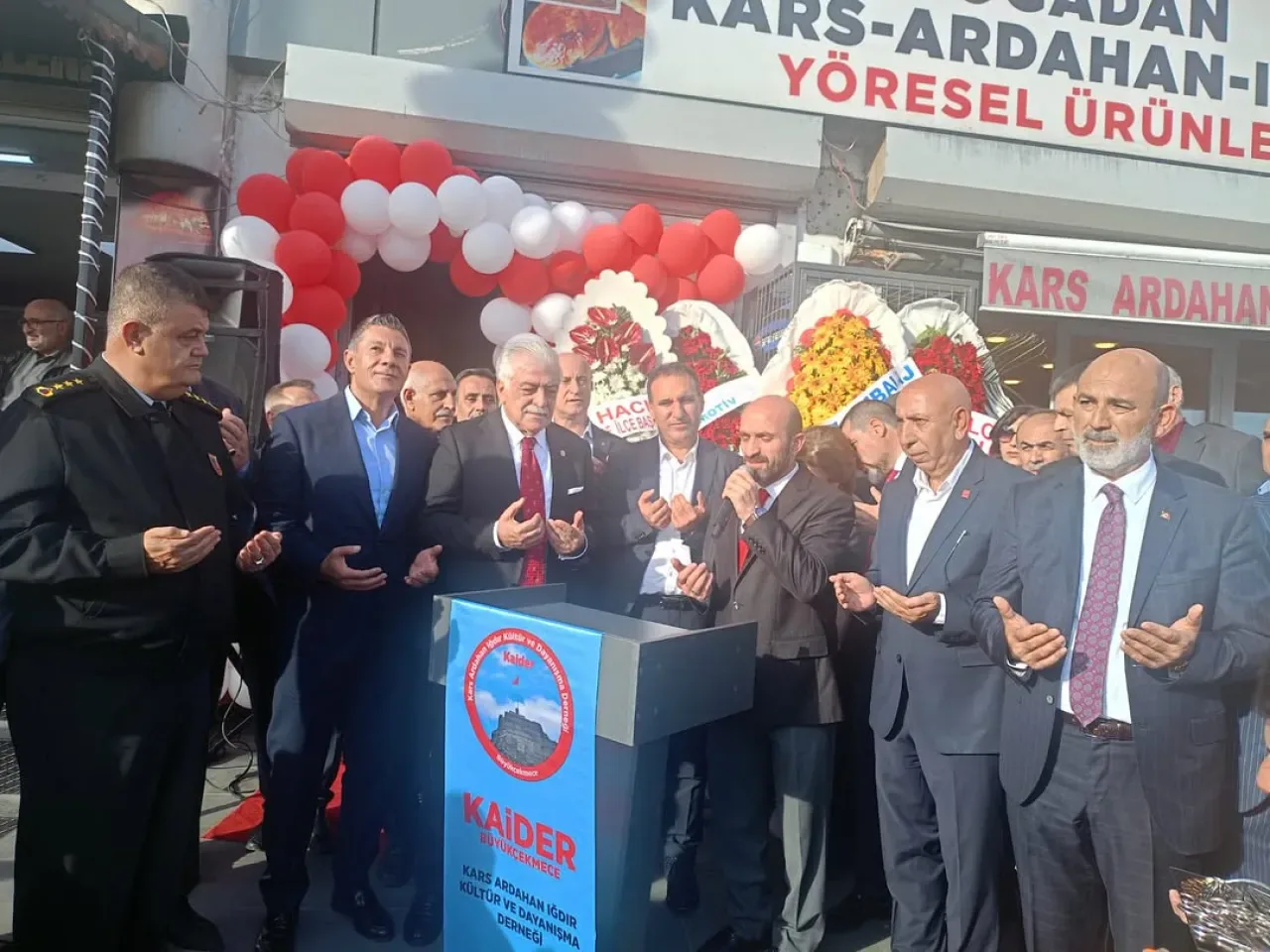 Kars, Ardahan ve Iğdır Derneği'nin Yeni Hizmet Binası Açıldı Kars, Ardahan ve Iğdır Derneği'nin Yeni Hizmet Binası Açıldı