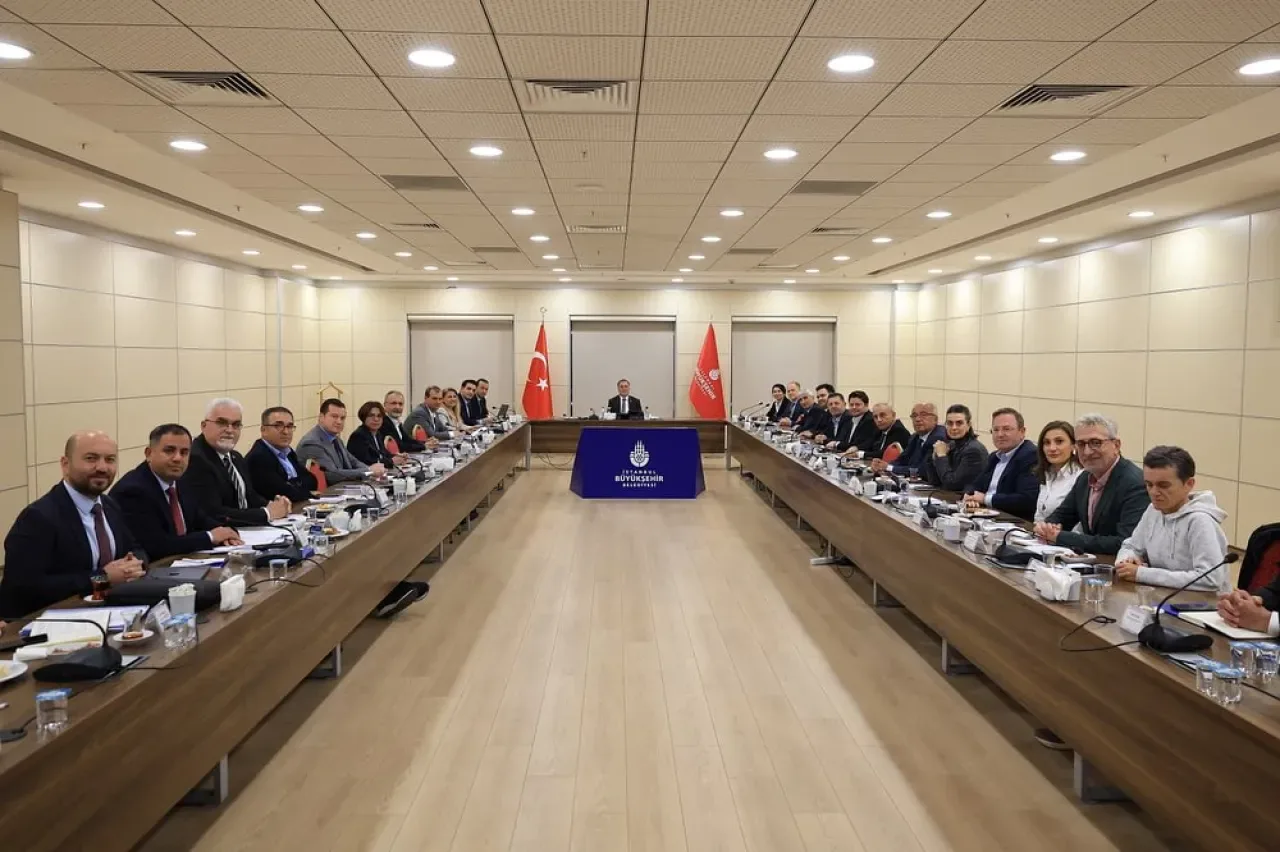 İstanbul'da Belediye Başkanları Toplantısı Gerçekleştirildi İstanbul'da Belediye Başkanları Toplantısı Gerçekleştirildi