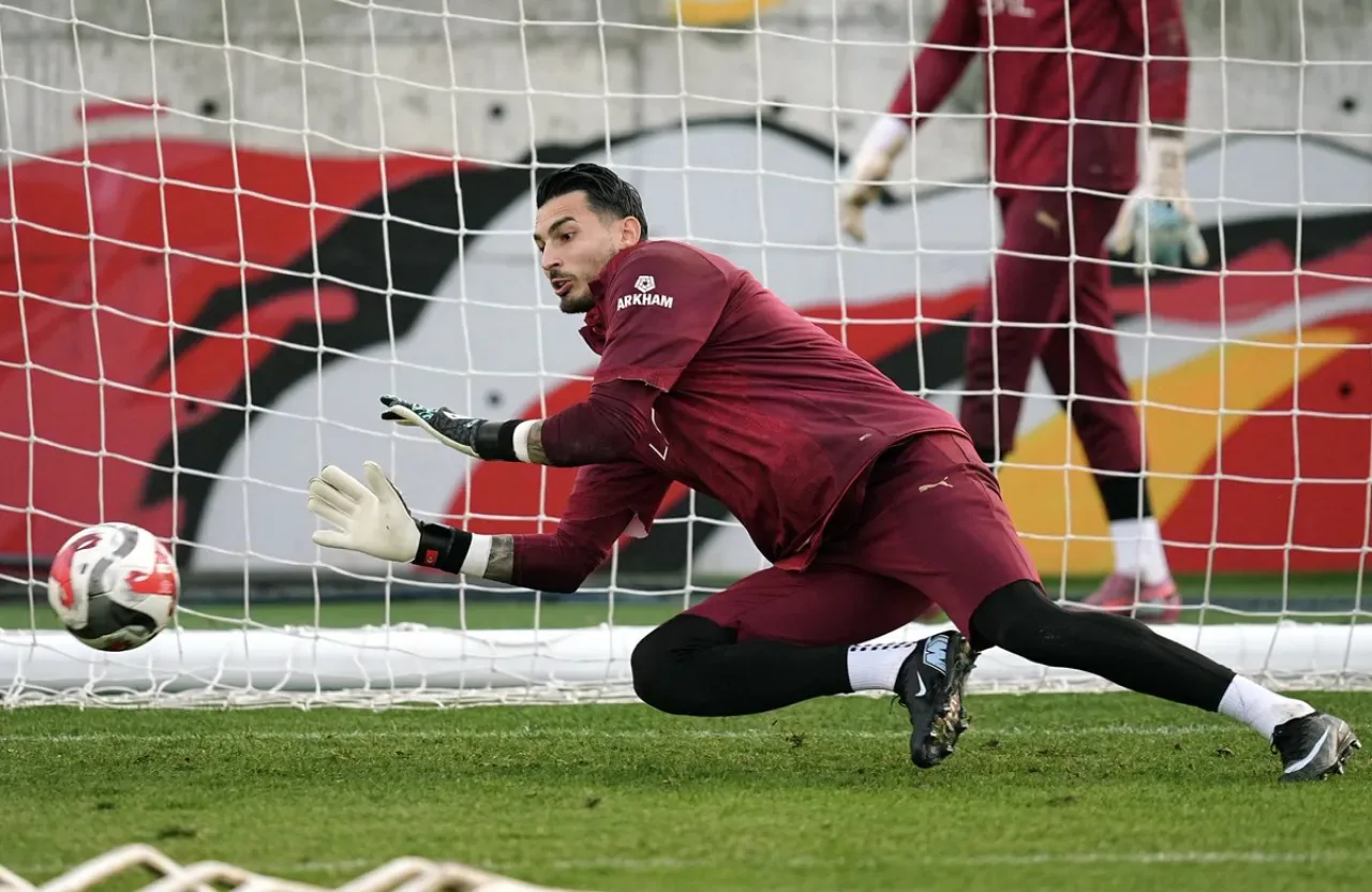 Galatasaray, Trabzonspor Maçı Hazırlıklarını Tamamladı Galatasaray, Trabzonspor Maçı Hazırlıklarını Tamamladı