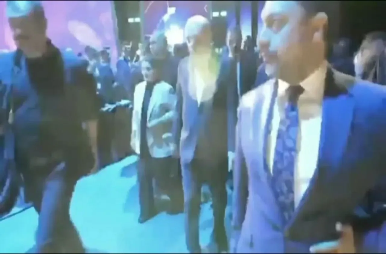 TRT World Forum 2023: "Küresel Yeniden Kurulum" Temasıyla İnsanlığın Geleceği Tartışılıyor TRT World Forum 2023: "Küresel Yeniden Kurulum" Temasıyla İnsanlığın Geleceği Tartışılıyor