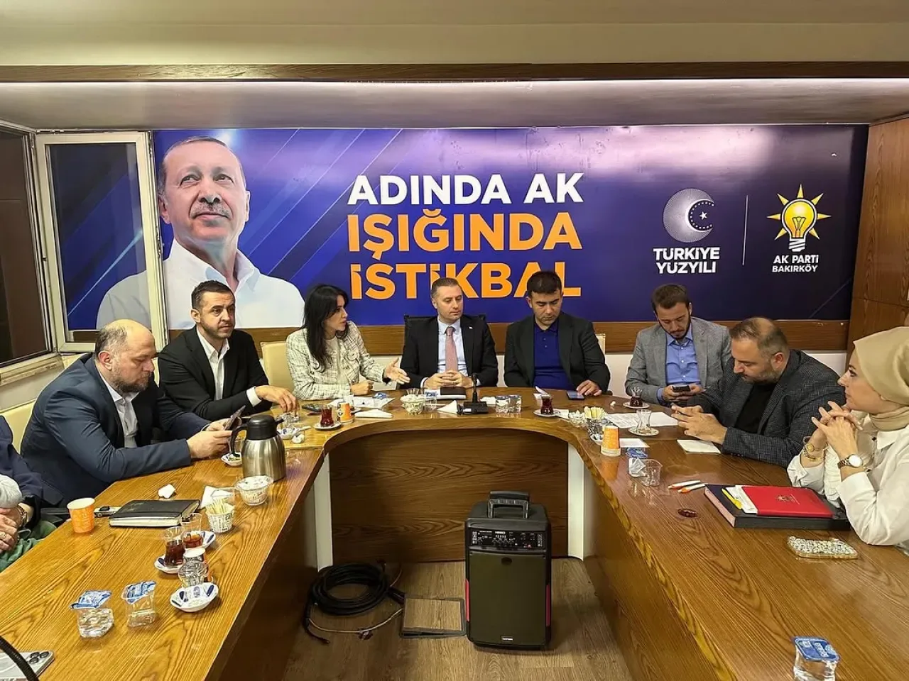 AK Parti Bakırköy Teşkilatı, Yeni Dönem Çalışmalarını Ele Aldı AK Parti Bakırköy Teşkilatı, Yeni Dönem Çalışmalarını Ele Aldı
